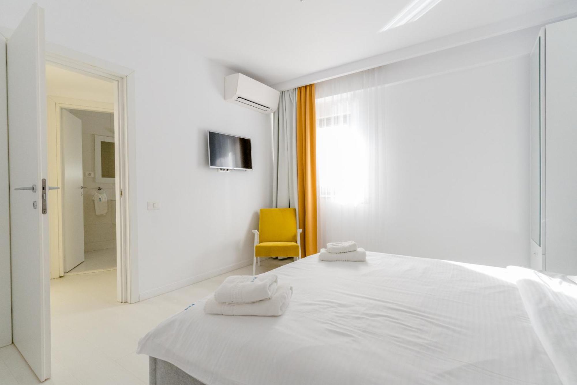 Wave 2 Promenada Apartments Неводарі Екстер'єр фото