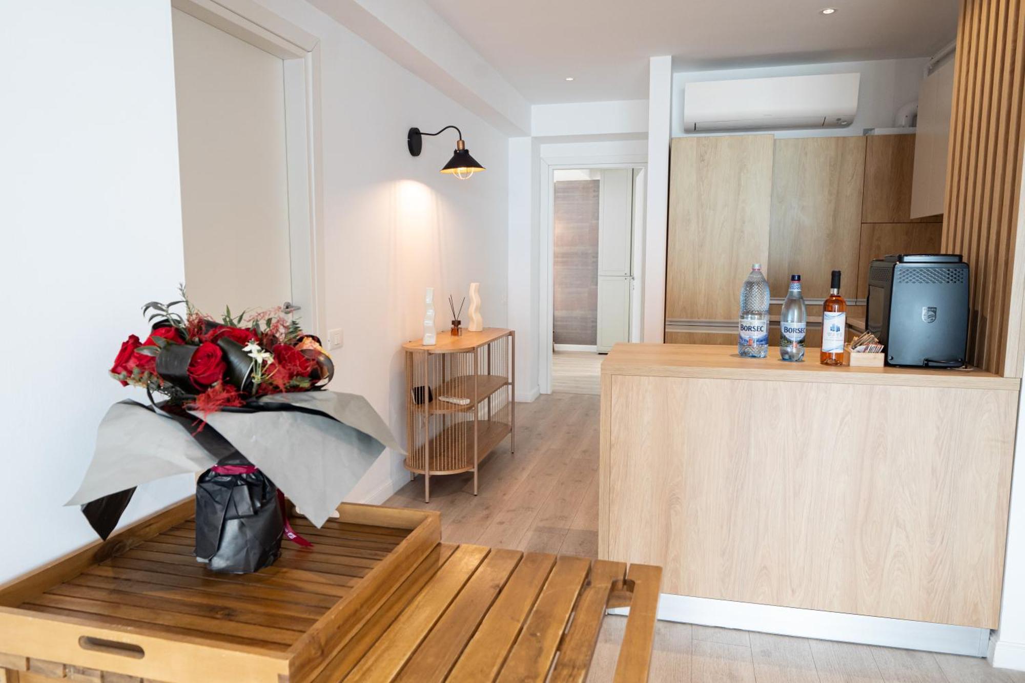 Wave 2 Promenada Apartments Неводарі Екстер'єр фото