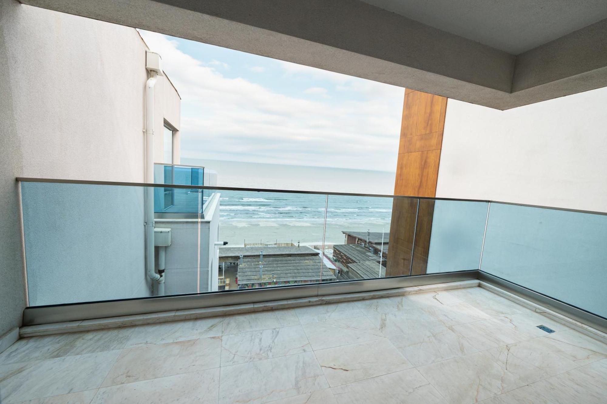 Wave 2 Promenada Apartments Неводарі Екстер'єр фото